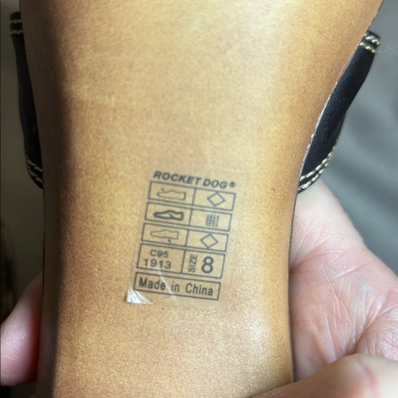 Rocket Dog Vintage Platform Buckle Shoes sz 8 - Picture 11 of 11